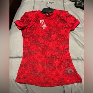 **NEW WITH TAGS!** *NEW LISTING!* Bebe lace short sleeve top
